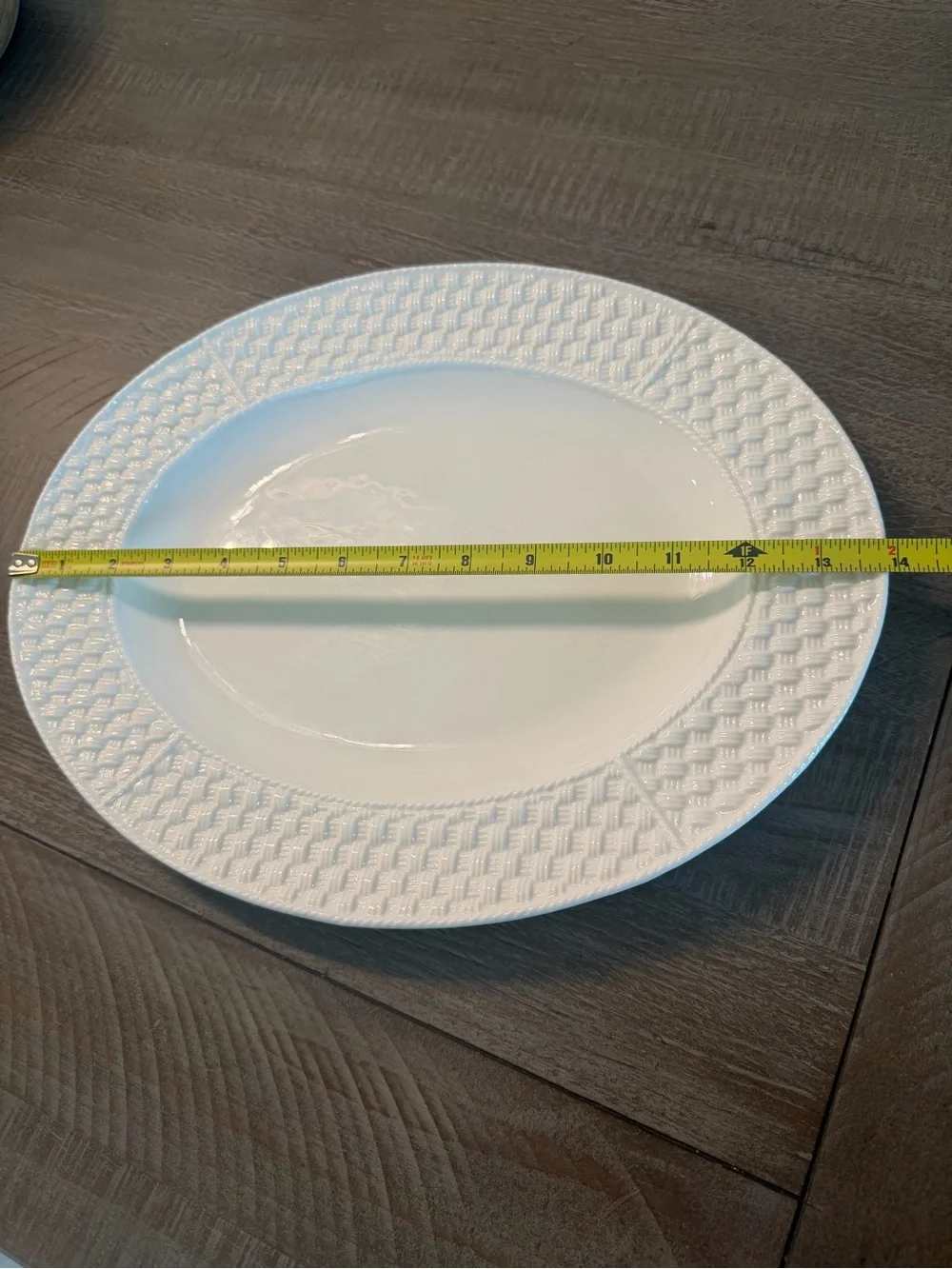 TIFFANY & CO. Weave Basketweave Oval Serving Platter China